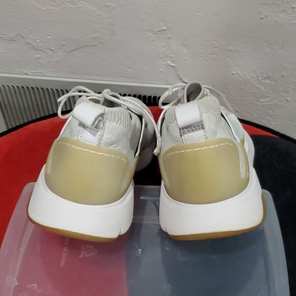 Cole Haan Zero Grand All Day Trainer in White & Beige Size 9 - Picture 7 of 13